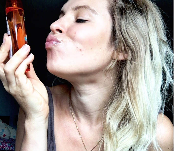 l'huile de Monoï Neroli Ultra Doux Garnier