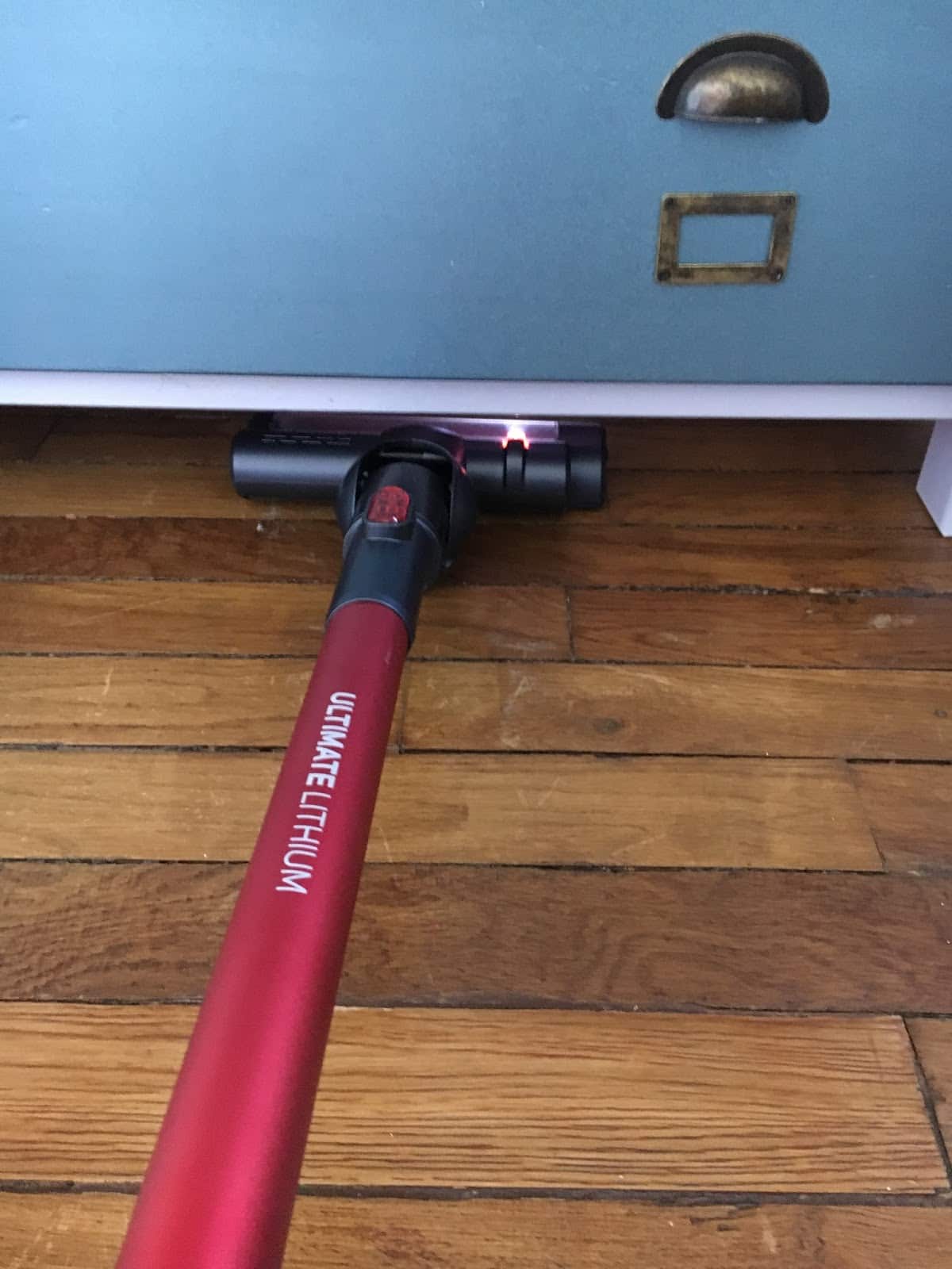 le balai aspirateur ultimate lithium de chez Taurus le balai aspirateur ultimate lithium de chez Taurus