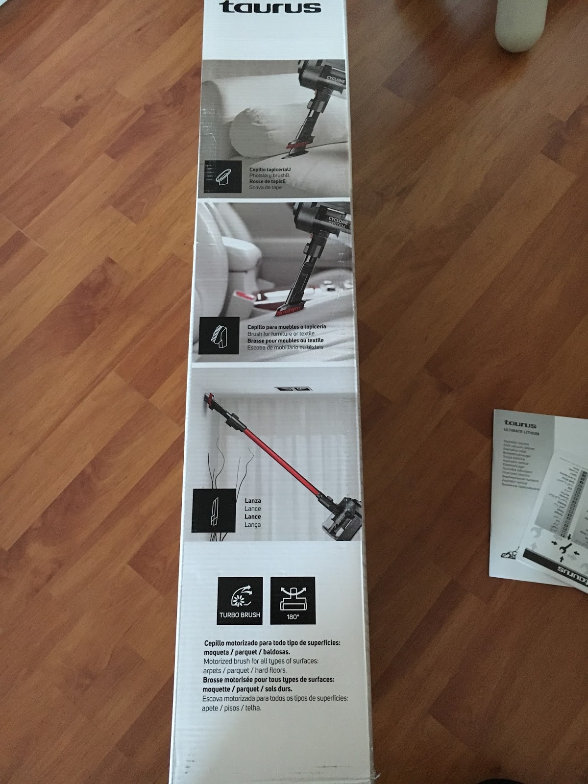 le balai aspirateur ultimate lithium de chez Taurus le balai aspirateur ultimate lithium de chez Taurus