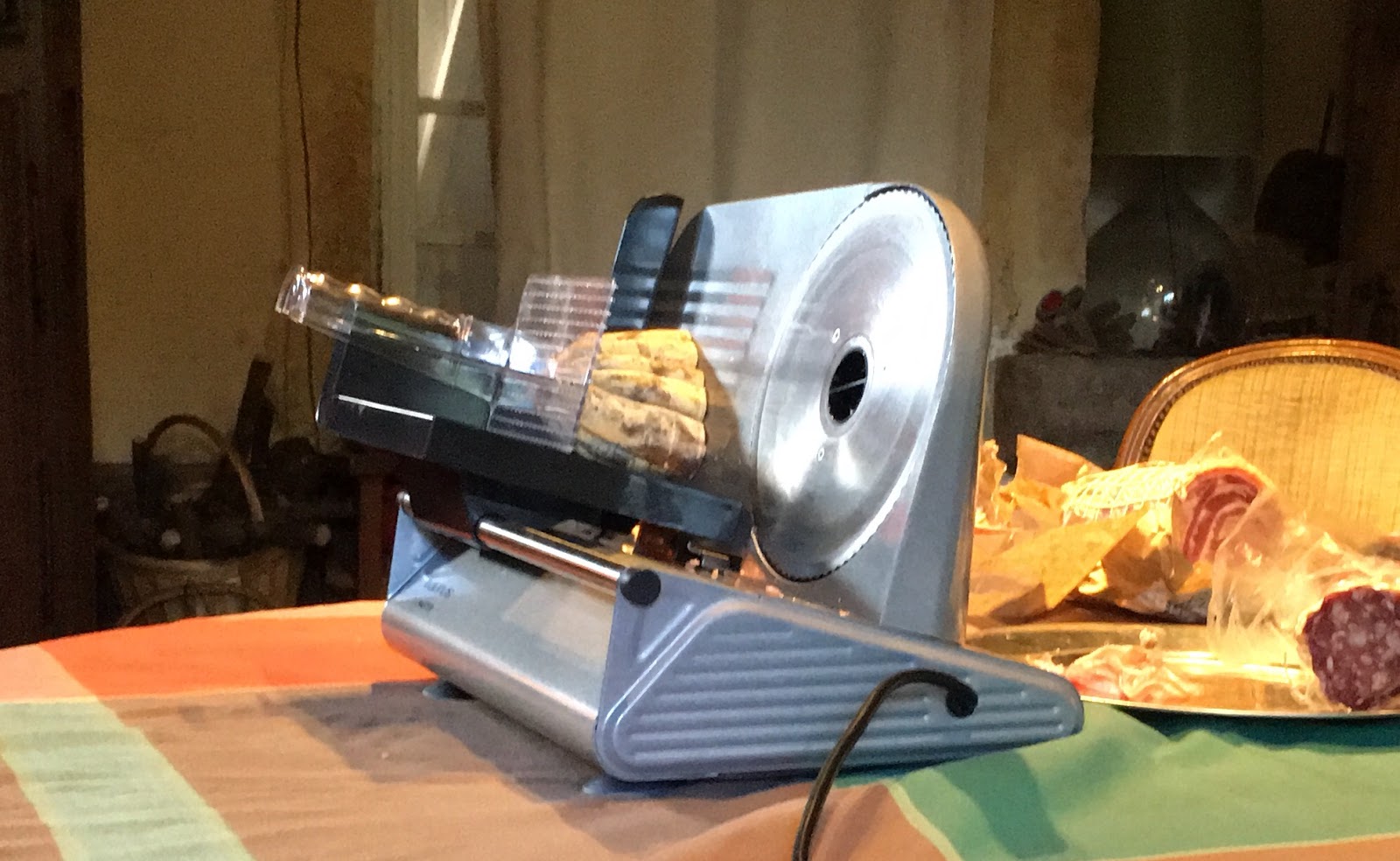 trancheuse jambon avis Taurus Cut Master trancheuse jambon avis Taurus Cut Master