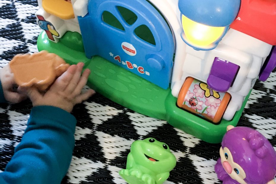 maison de Puppy maison Fisher Price jouet captivant bébé 6 mois