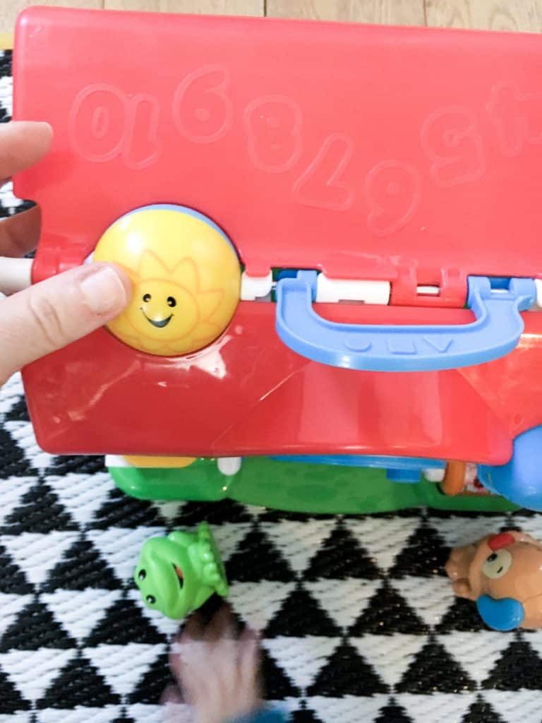 maison de Puppy maison Fisher Price jouet captivant bébé 6 mois 