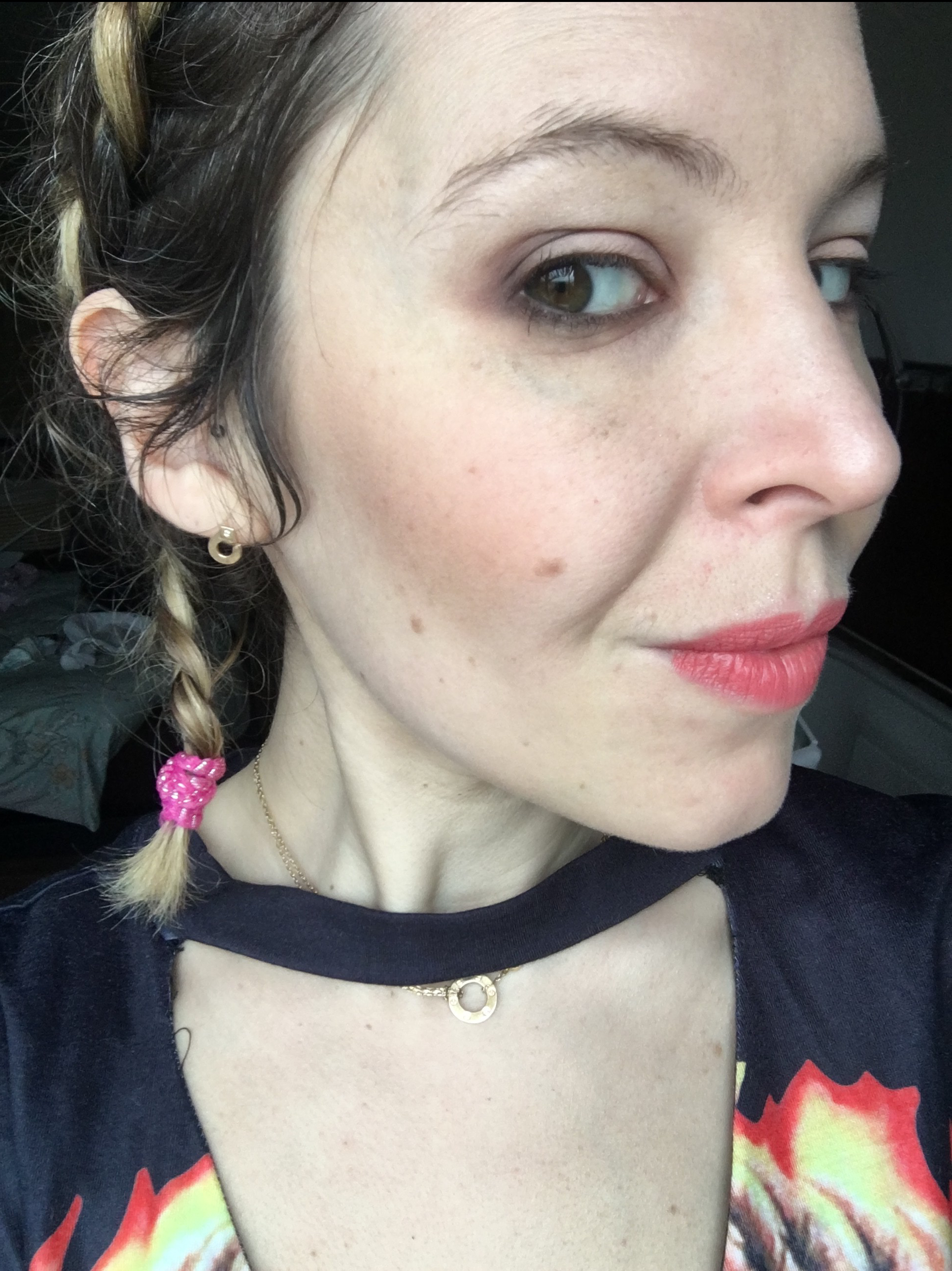 avis maquillage youarcosmetics