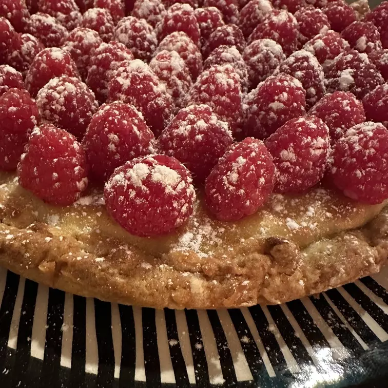 Recette facile de la tarte aux framboise et frangipane
